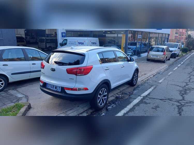 Kia Sportage 1.7 CRDI foto 6